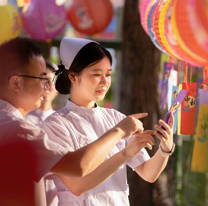 花好月圓，情暖中秋|萬載縣人民醫(yī)院舉行慶祝中秋節(jié)系列活動